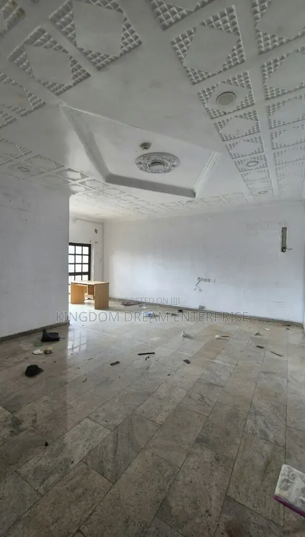 5 Bedroom Duplex Office Space in GRA Ikeja. Price 30m in Ikeja GRA