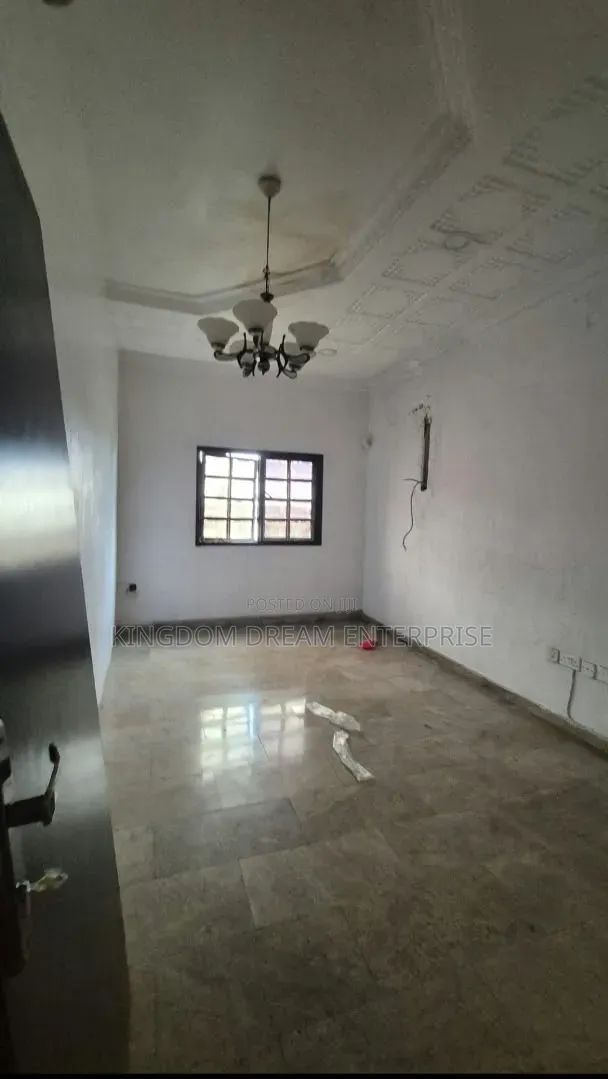 5 Bedroom Duplex Office Space in GRA Ikeja. Price 30m in Ikeja GRA