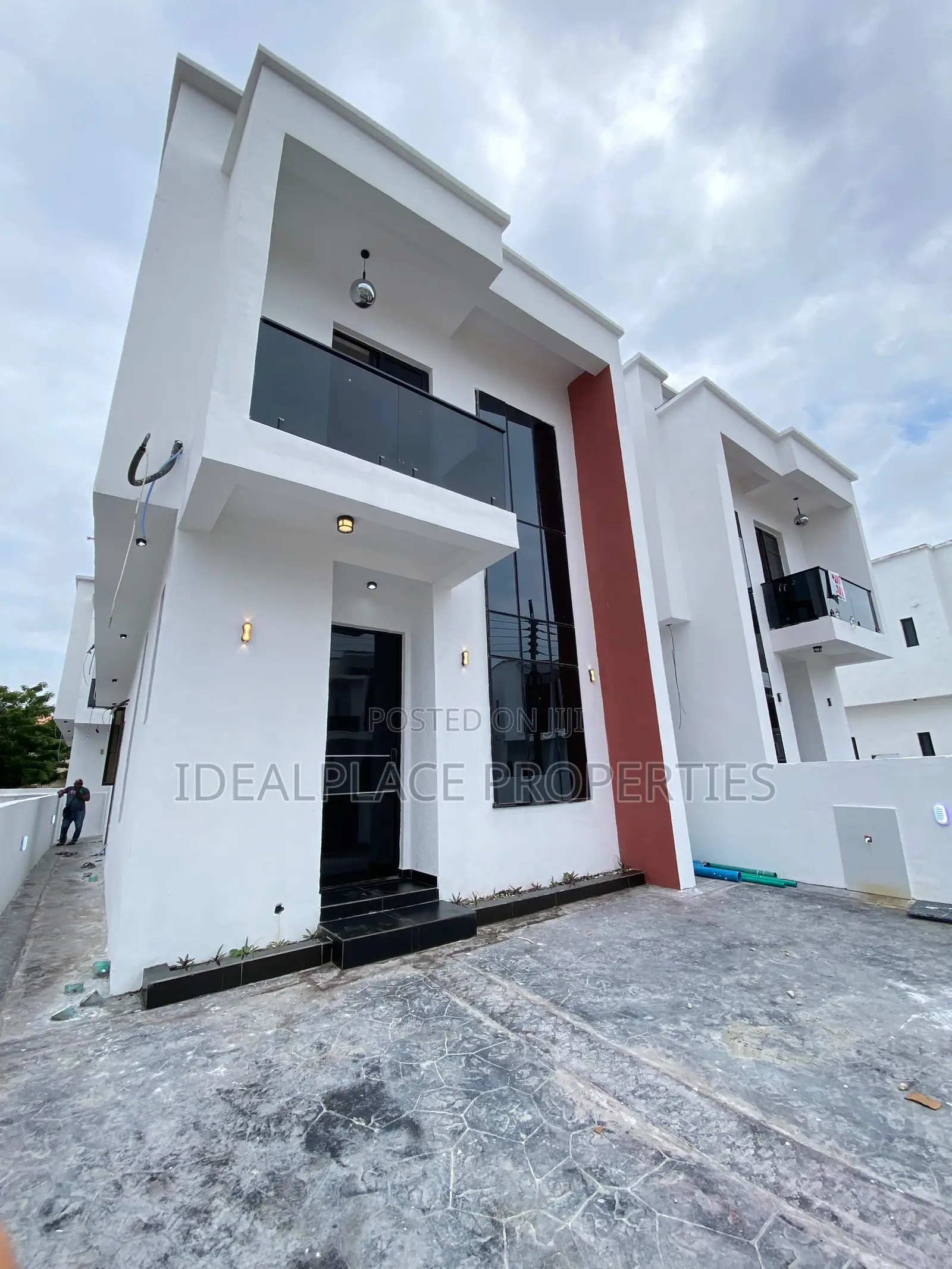 4bdrm Duplex in Sangotedo for sale in Sangotedo
