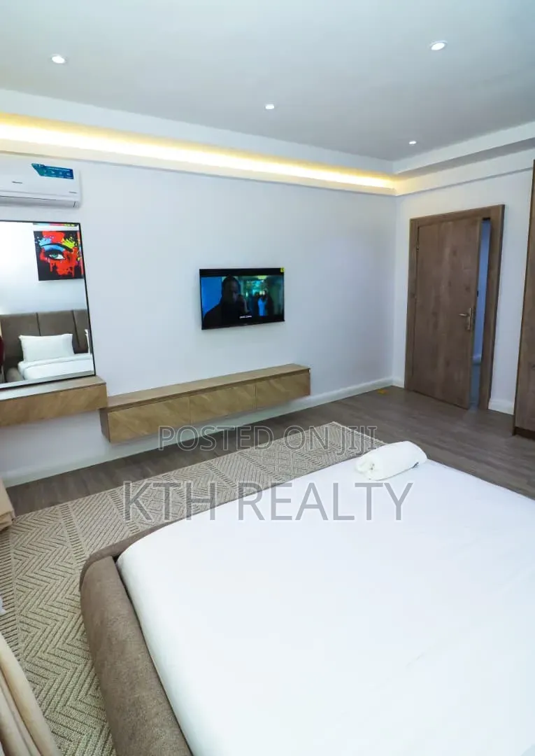 Furnished 3bdrm Apartment in Visland, Akin Adesola for rent in Akin Adesola