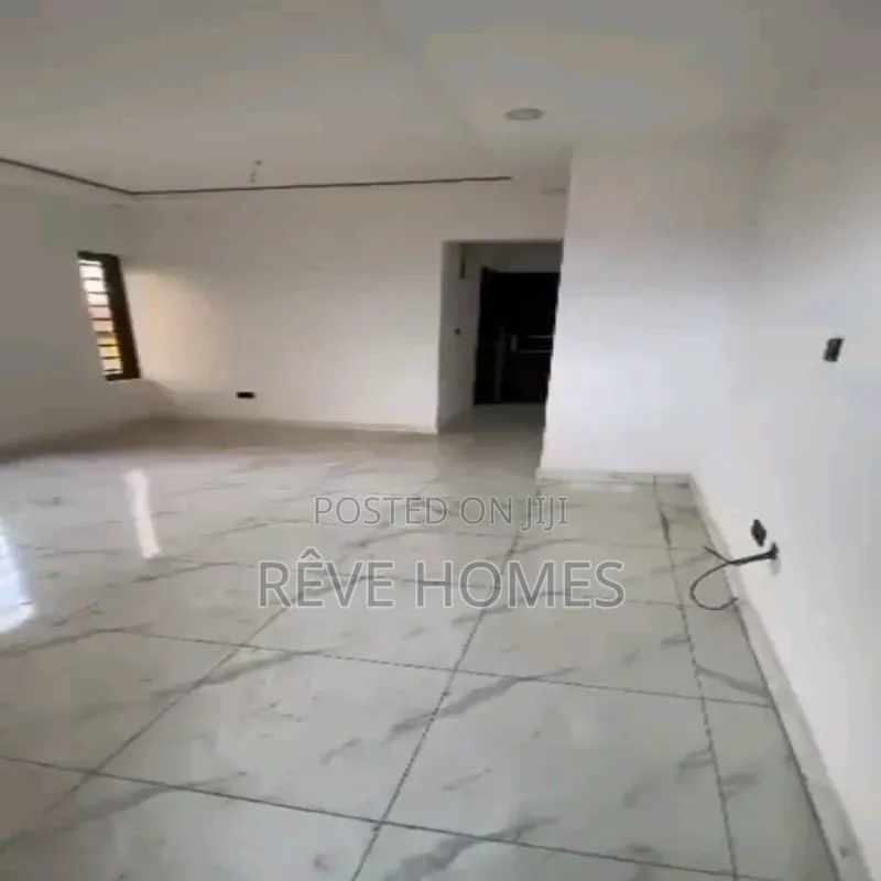 2bdrm Apartment in Ifako-Gbagada for sale in Ifako-Gbagada