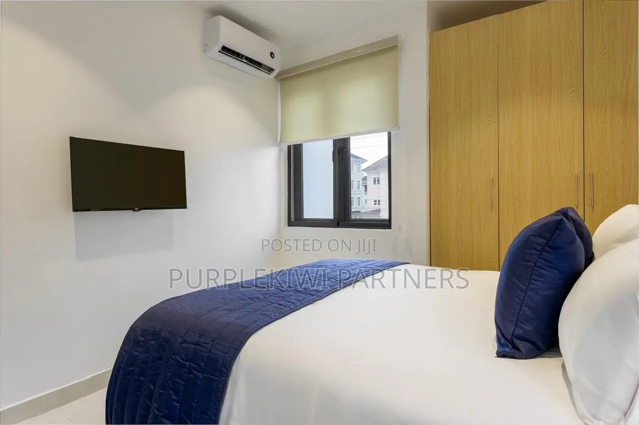 Furnished 2bdrm Apartment in Oniru Estate, Victoria Island Extension in Victoria Island Extension