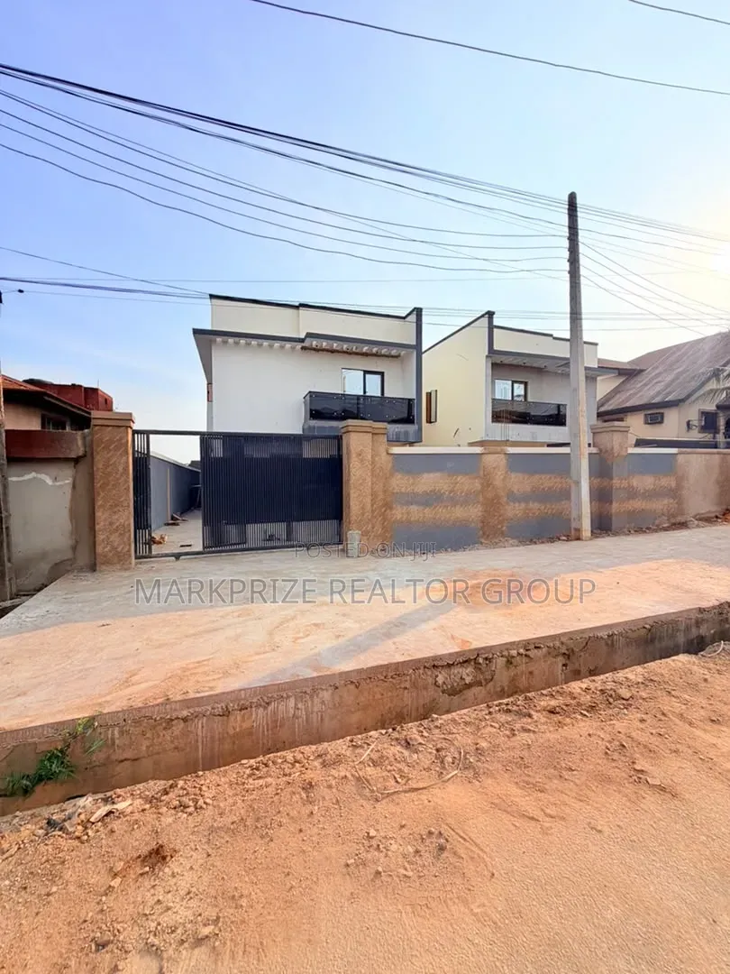 5bdrm Duplex in Omole Phase 2 Lagos for sale in Omole Phase 2