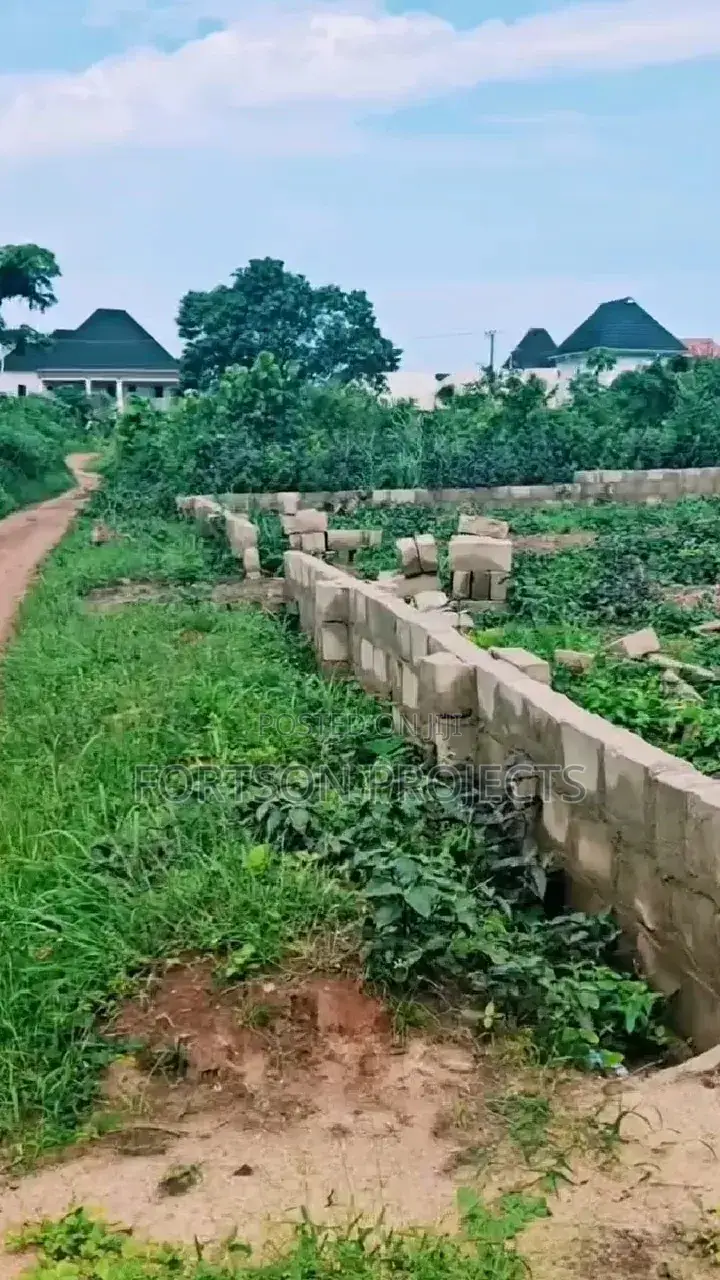 Buy and Build on Admiralty Drive, Ibusa Bypass. Delta State. in Oshimili North