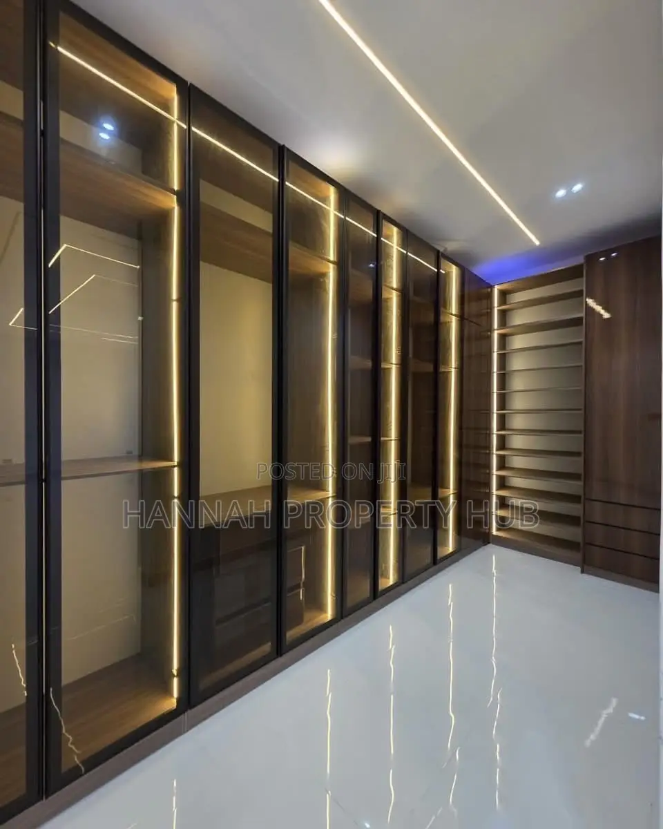 5bdrm Duplex in Lekki for sale in Lekki