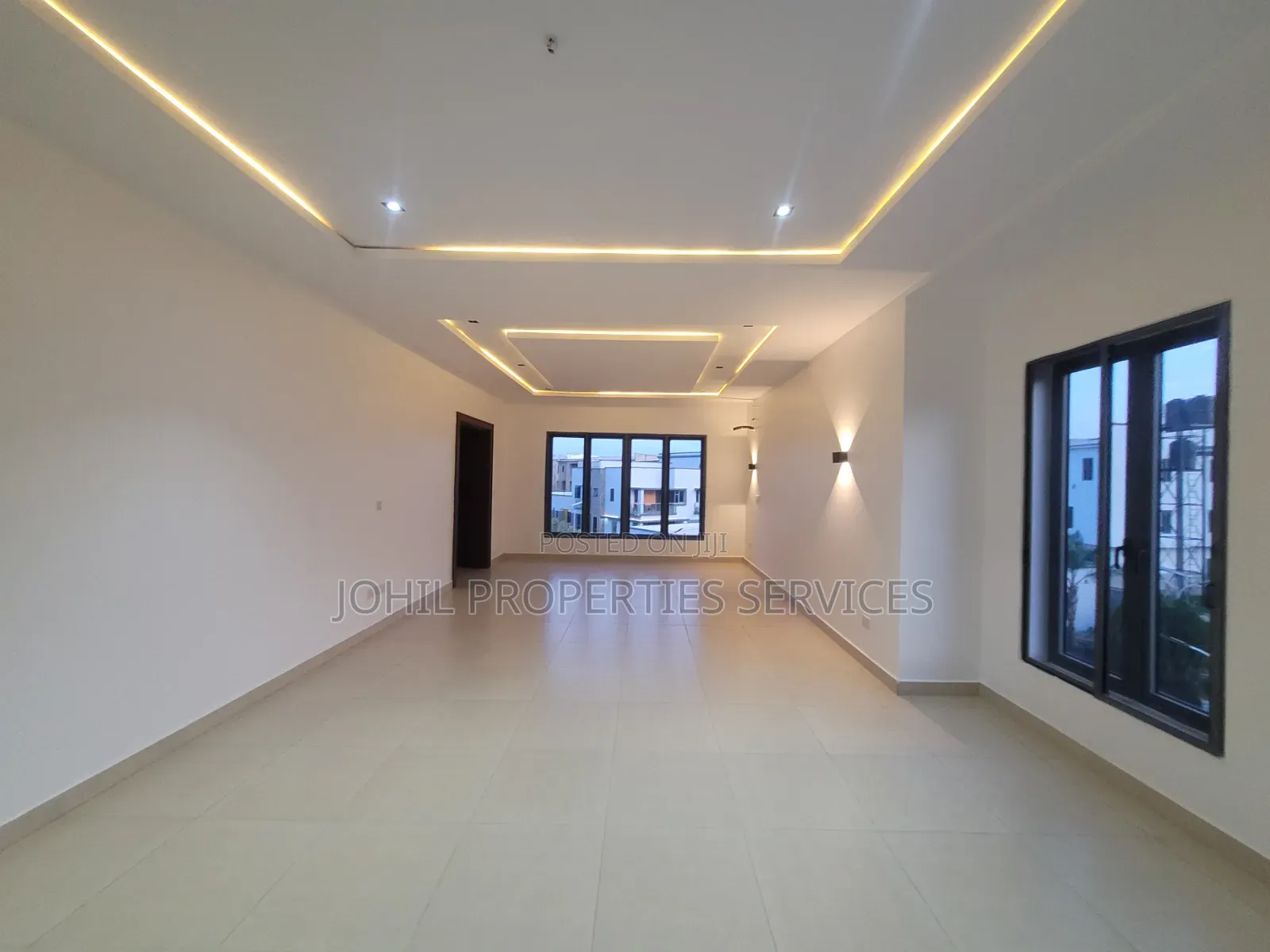 5bdrm Duplex in Wuye for sale in Wuye