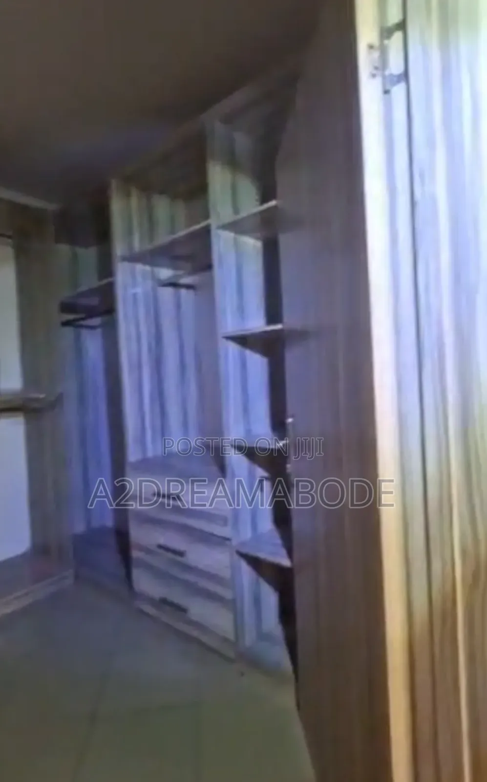4bdrm Duplex in Mende for sale in Mende