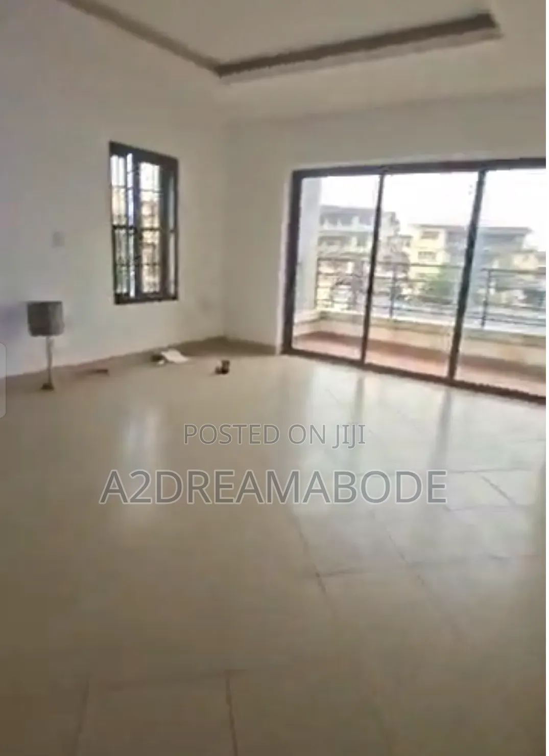 4bdrm Duplex in Mende for sale in Mende