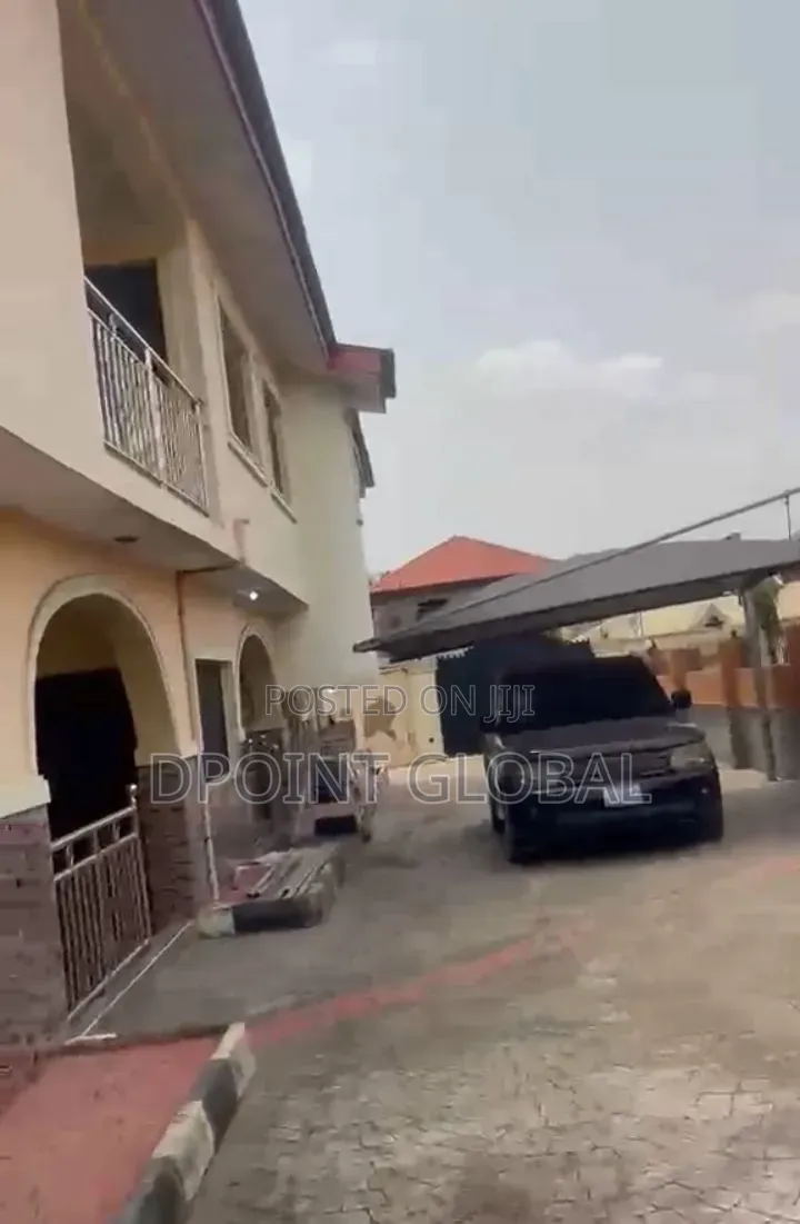19bdrm Block of Flats in In, Igando / Ikotun/Igando for sale in Igando / Ikotun/Igando