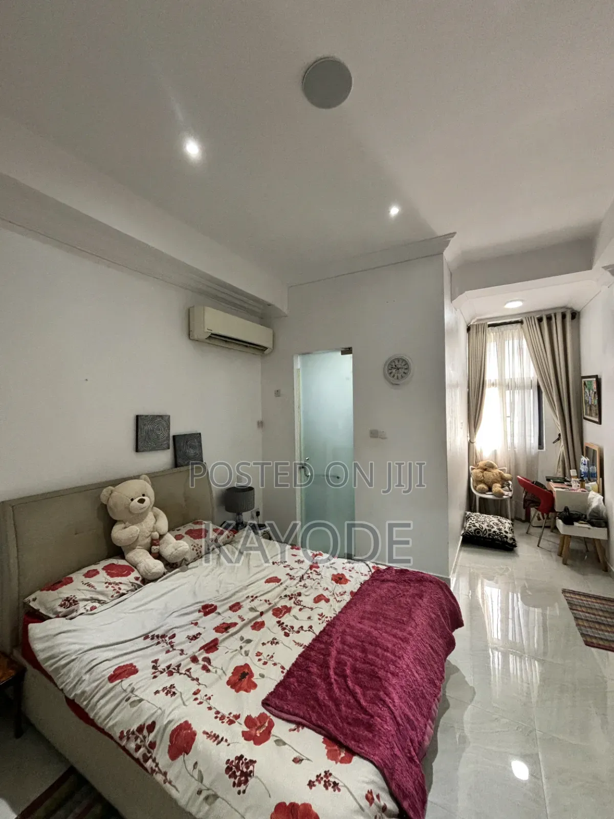 Furnished 5bdrm Maisonette in Ligali Ayorinde for sale in Ligali Ayorinde
