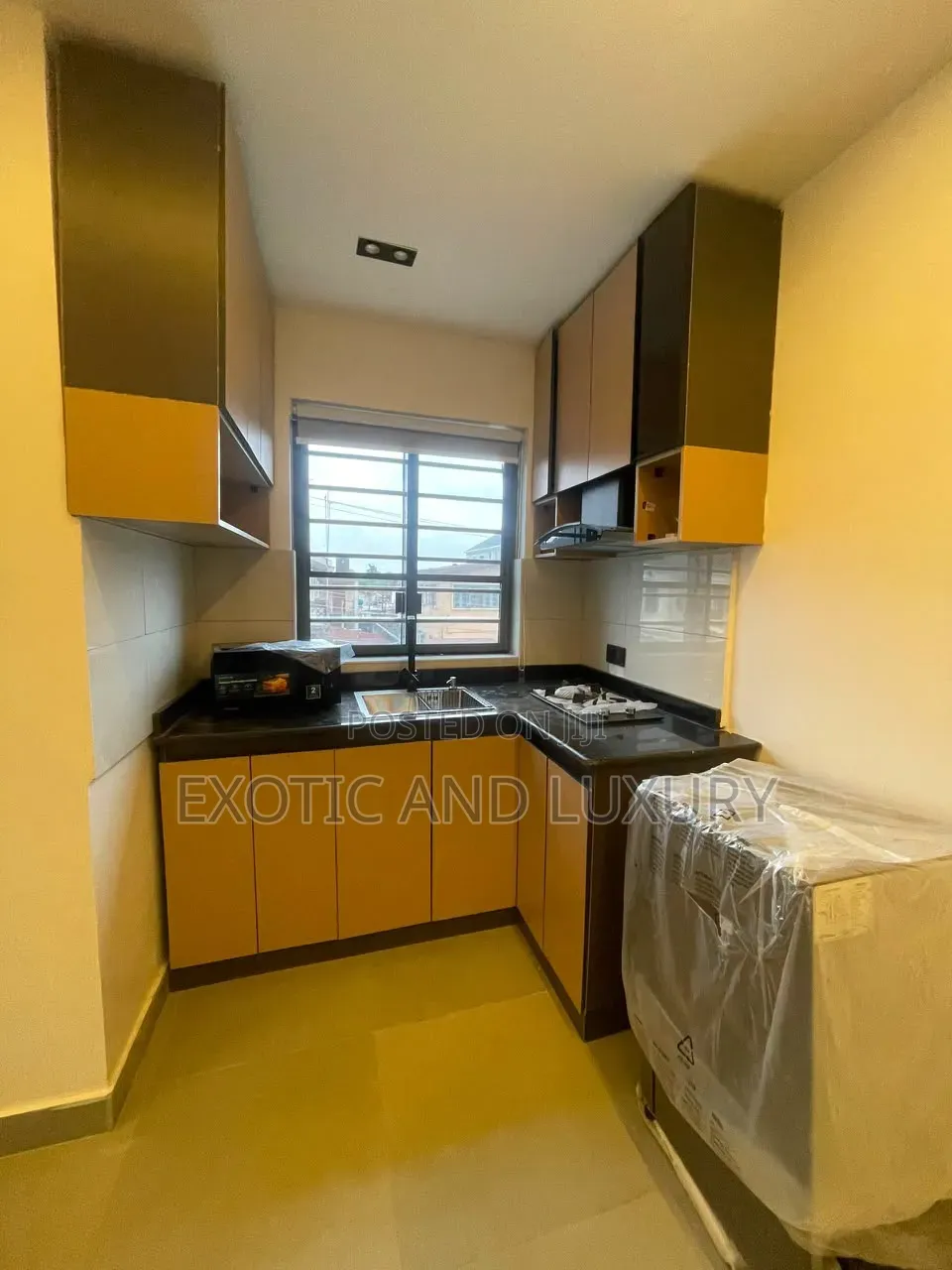 2bdrm Block of Flats in Alagomeji, Sabo / Yaba for rent in Sabo / Yaba