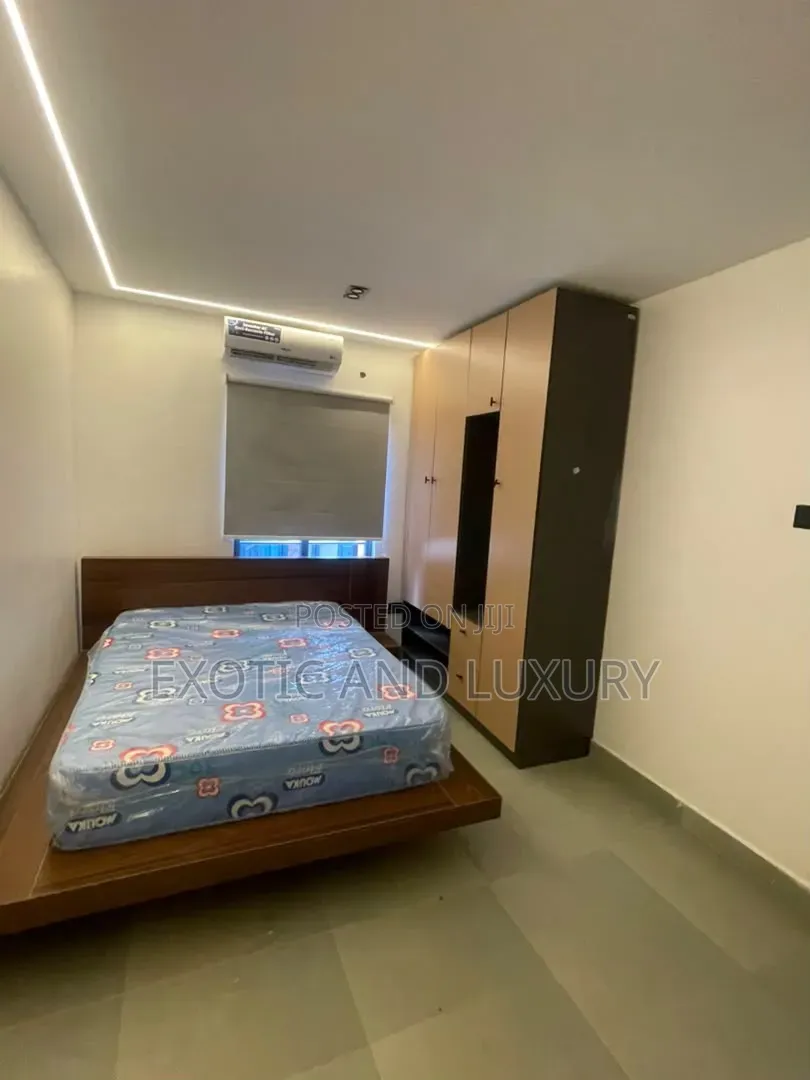 2bdrm Block of Flats in Alagomeji, Sabo / Yaba for rent in Sabo / Yaba