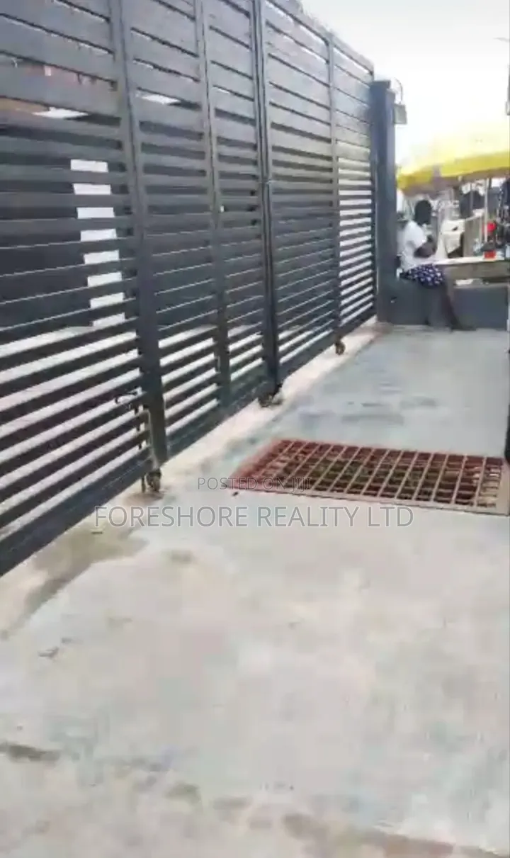 *To Let*
 Ground Floor Open Plan Space at Anthony Village N15M in Anthony Village