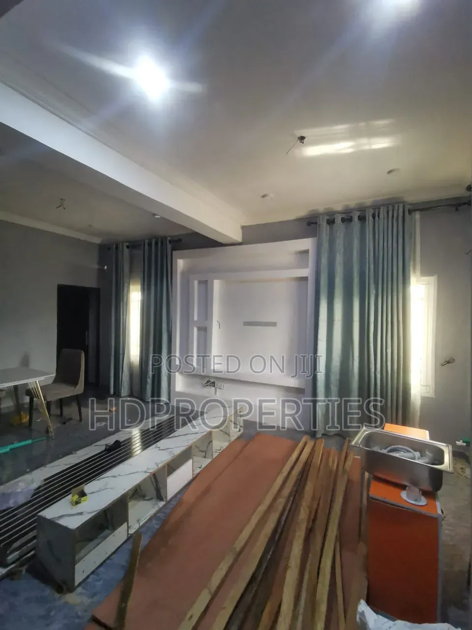 Mini Flat in Meridian Park Estate, Lagos Island / Lagos Island for rent in Lagos Island / Lagos Island
