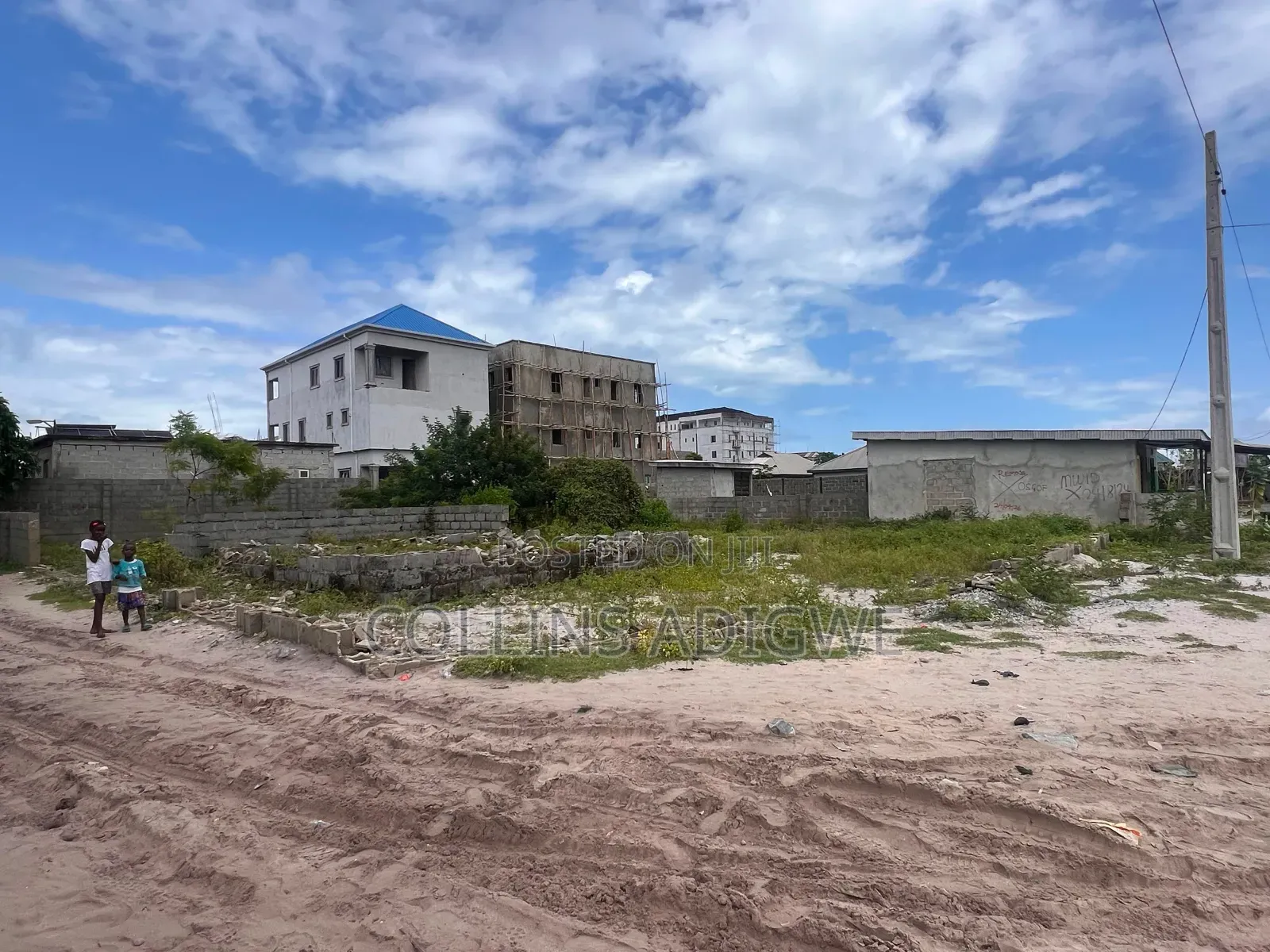 800sqm Land Okun Ajah Beach in Abraham Adesanya Estate