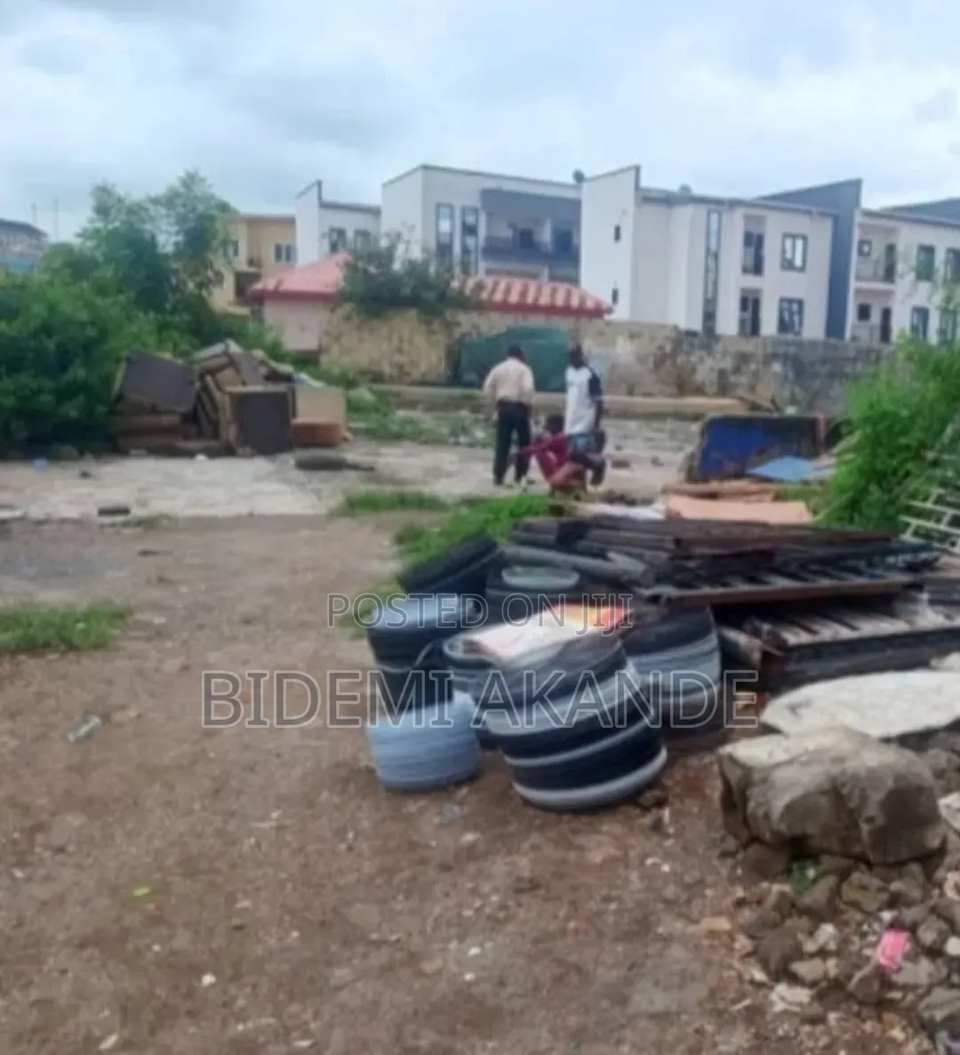 684.73sqm Land for Sale in Ikeja! in Obafemi Awolowo Way