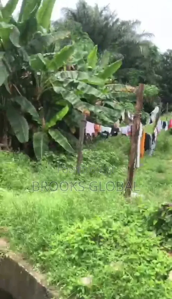 A Flat Land of 120/100 at Off Jakpa Rd, Warri for Sale in Warri