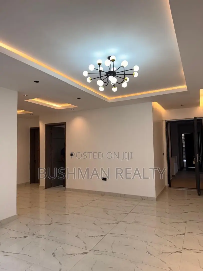2bdrm Apartment in Lekki Phase 1 for rent in Lekki Phase 1