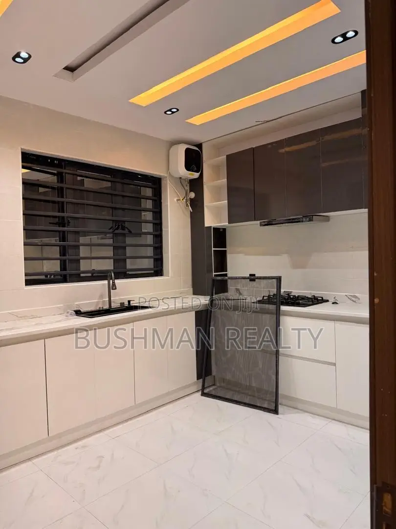 2bdrm Apartment in Lekki Phase 1 for rent in Lekki Phase 1