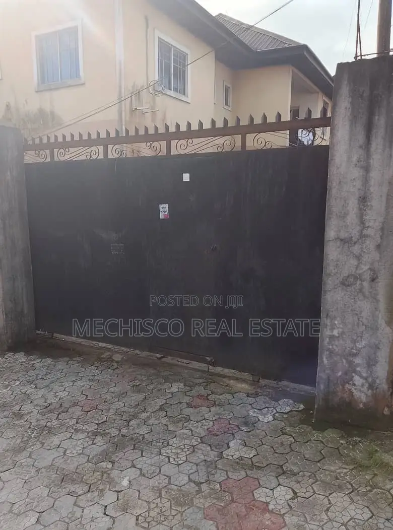 2bdrm Block of Flats in Woji for sale in Woji