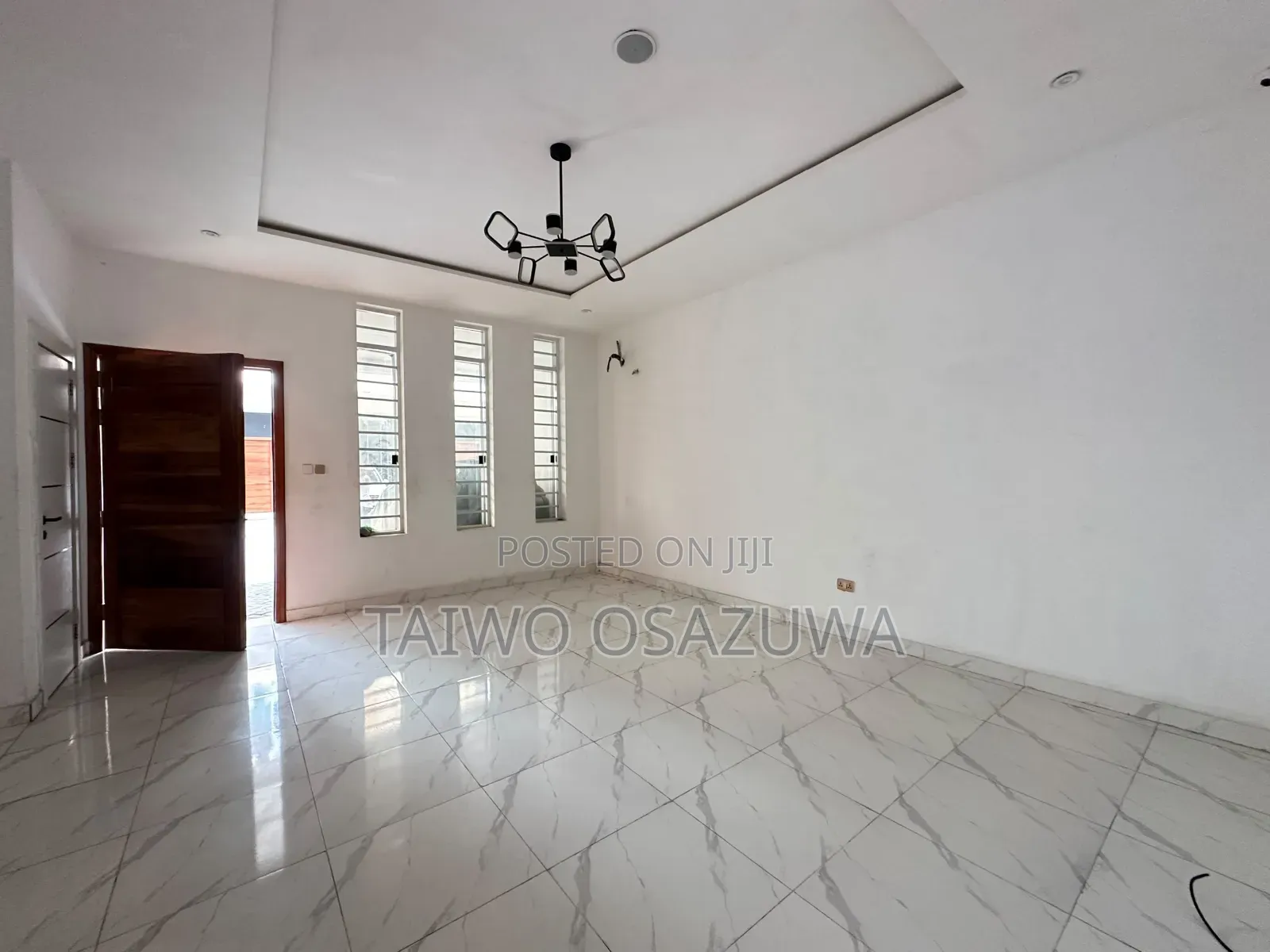 4bdrm Duplex in Ikota for rent in Ikota