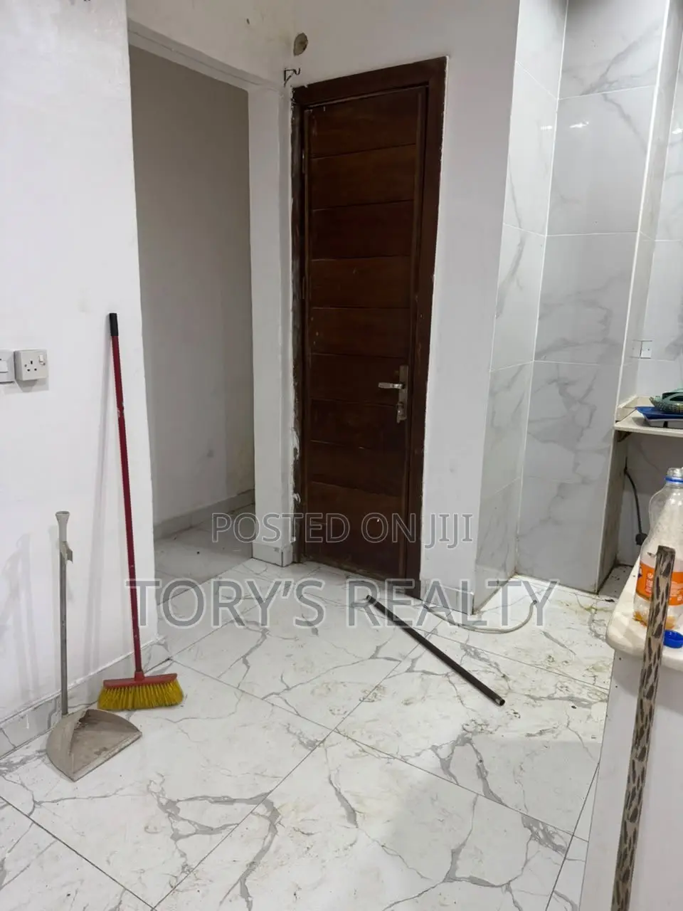 3bdrm Apartment in Old Ikoyi for rent in Old Ikoyi