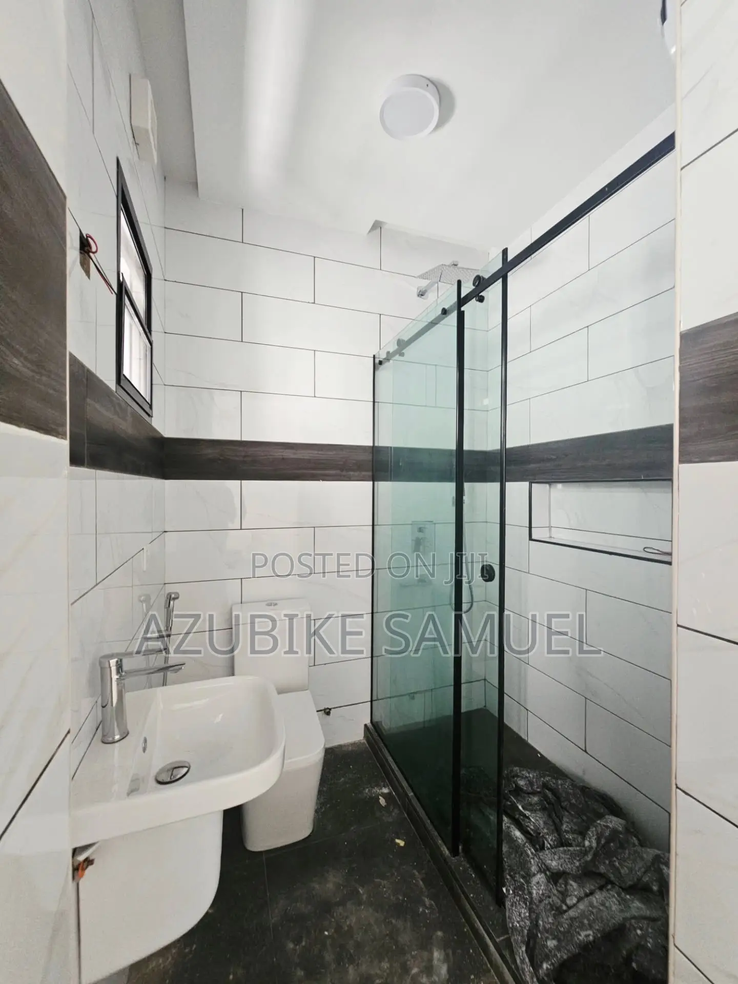 4bdrm Duplex in Lekki Phase 1 Estate for sale in Lekki Phase 1