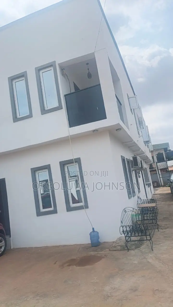4bdrm Block of Flats in Unity Estate, Egbeda / Egbeda for sale in Egbeda / Egbeda