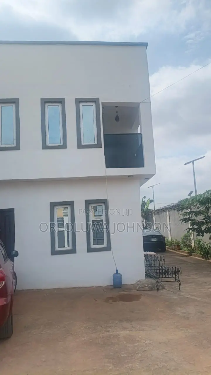 4bdrm Block of Flats in Unity Estate, Egbeda / Egbeda for sale in Egbeda / Egbeda