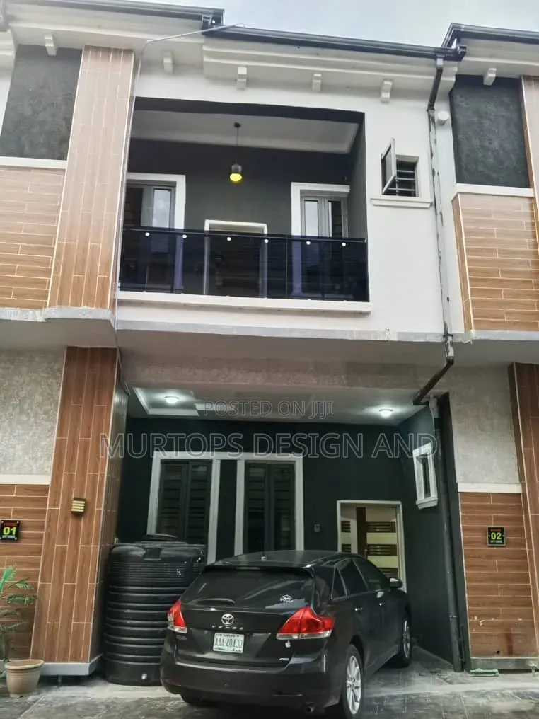 4bdrm Townhouse / Terrace in Chevron for rent in Chevron
