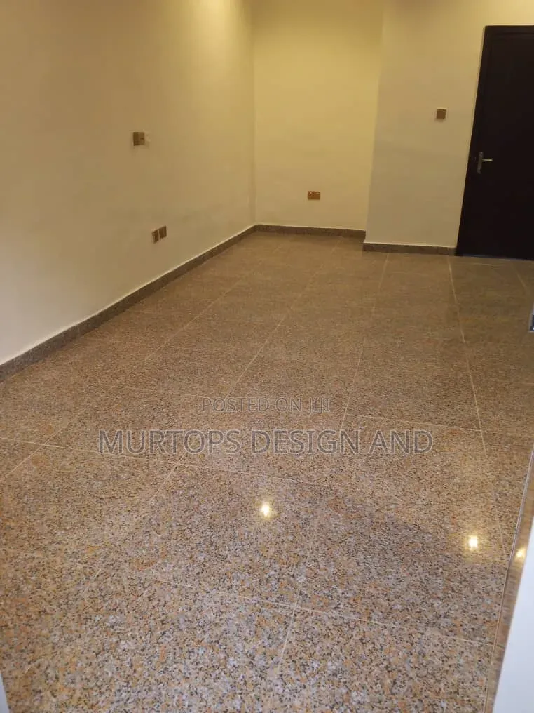 4bdrm Townhouse / Terrace in Chevron for rent in Chevron