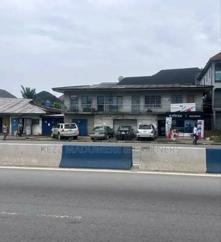 For Sale : Storey Building With 14 Shops on Major Aba Road, Ph in Port-Harcourt