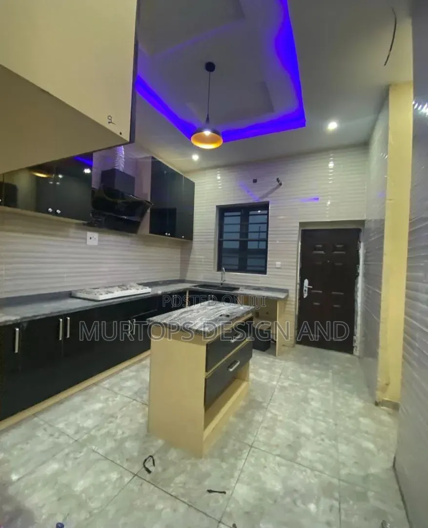 Studio Apartment in Lekki Phase 2 for rent in Lekki Phase 2