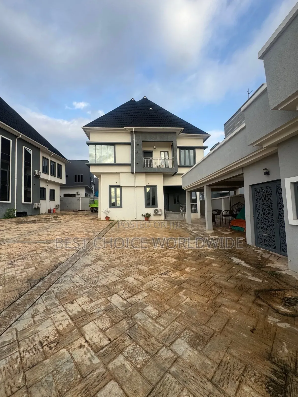 Furnished 4bdrm Duplex in Kolapo Ishola Gra, Akobo for rent in Akobo