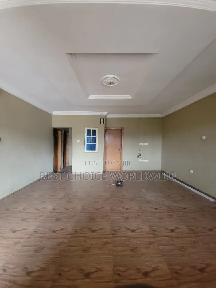 5bdrm Duplex in Kolapo Ishola Gra, Akobo for rent in Akobo