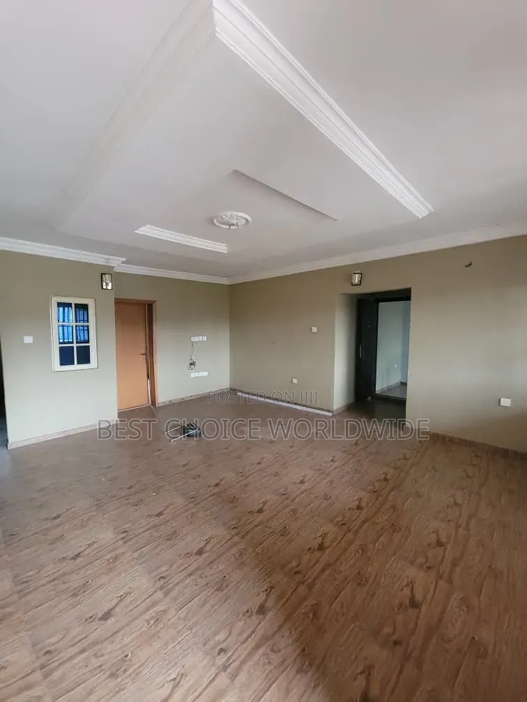 5bdrm Duplex in Kolapo Ishola Gra, Akobo for rent in Akobo