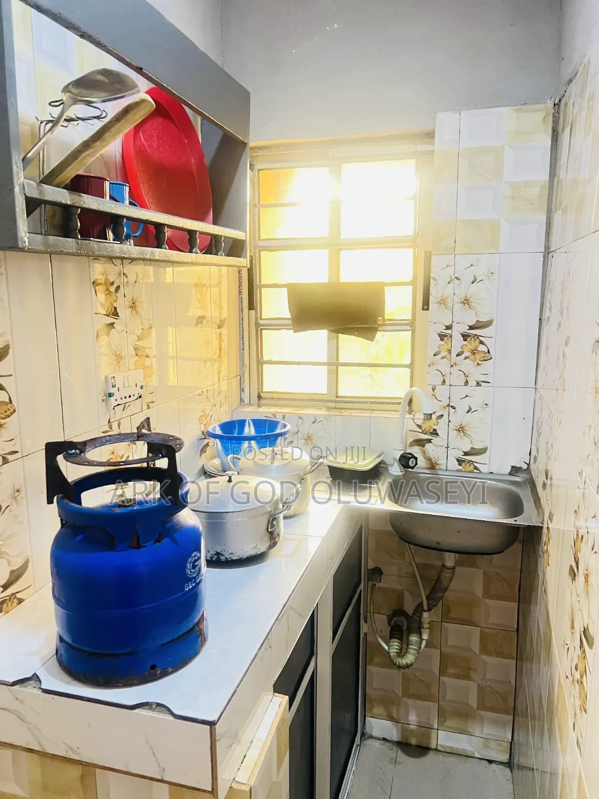 Service Apartment With 24-Hour Solar Light in Igbogbo