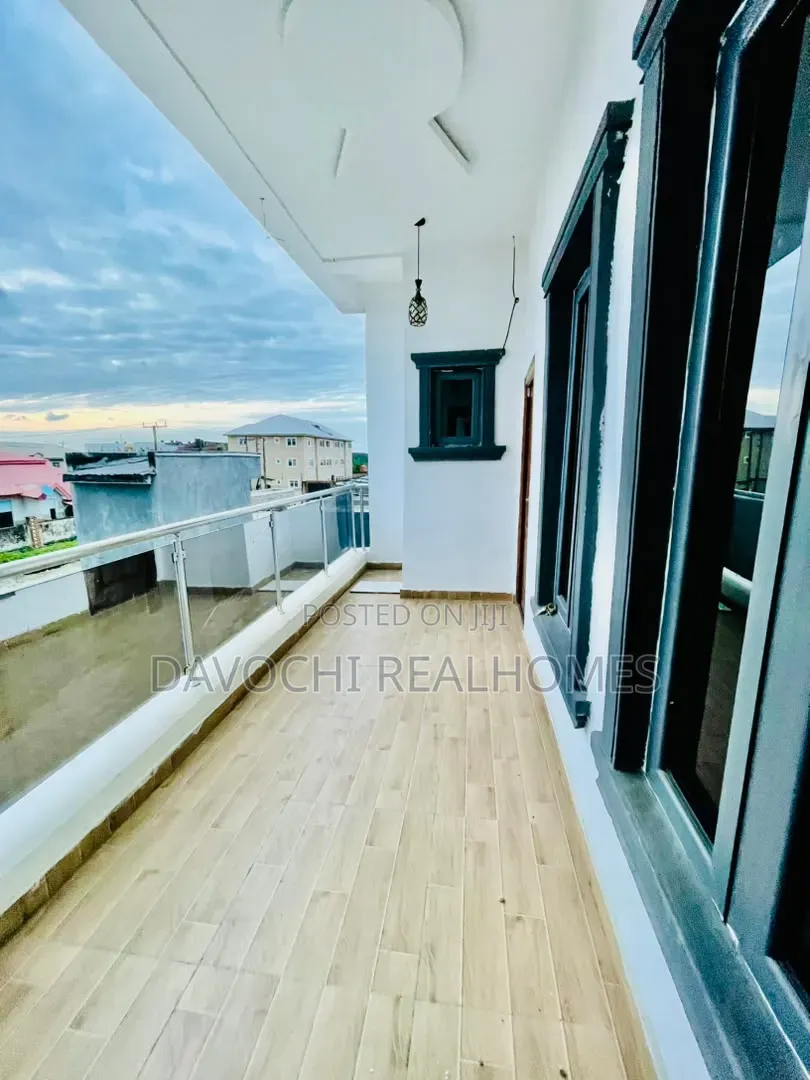 2bdrm Apartment in Ikota for rent in Ikota