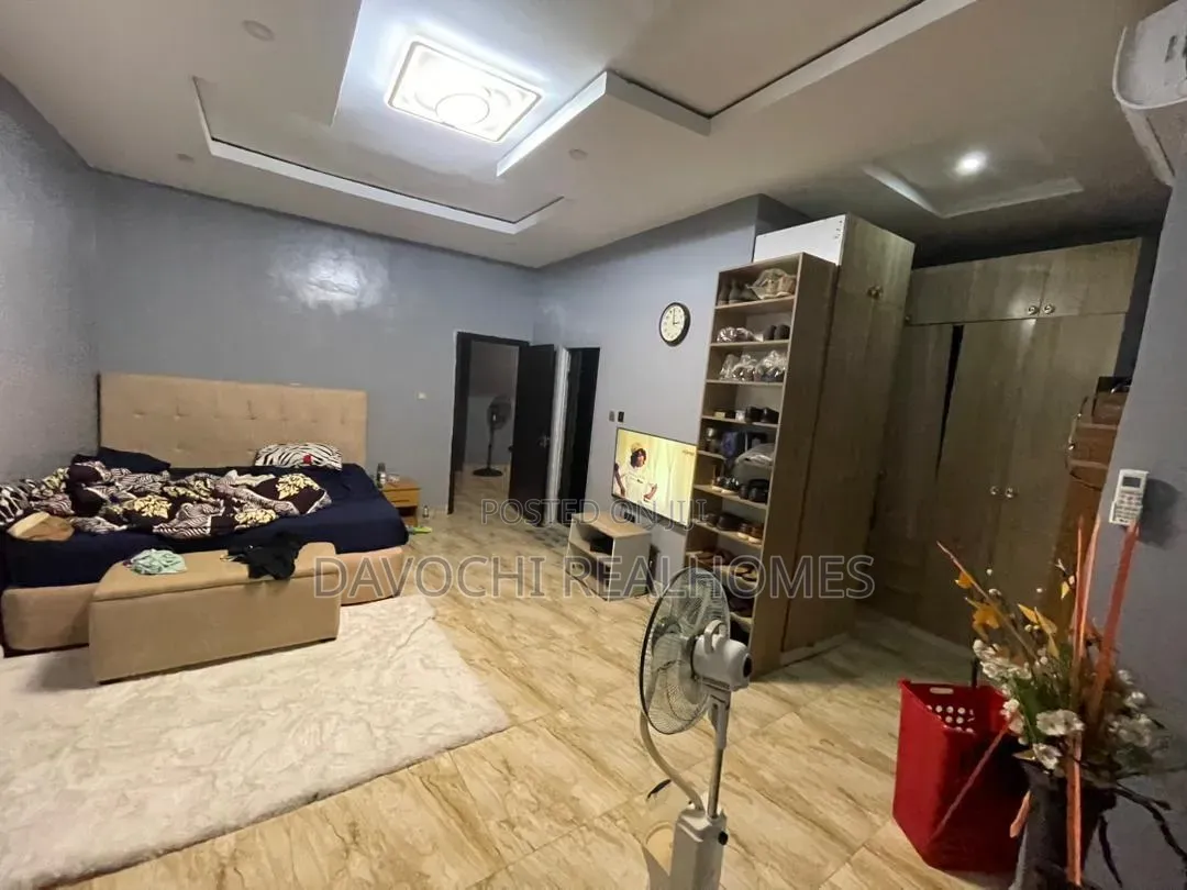 4bdrm Duplex in Thomas Estate for rent in Thomas Estate