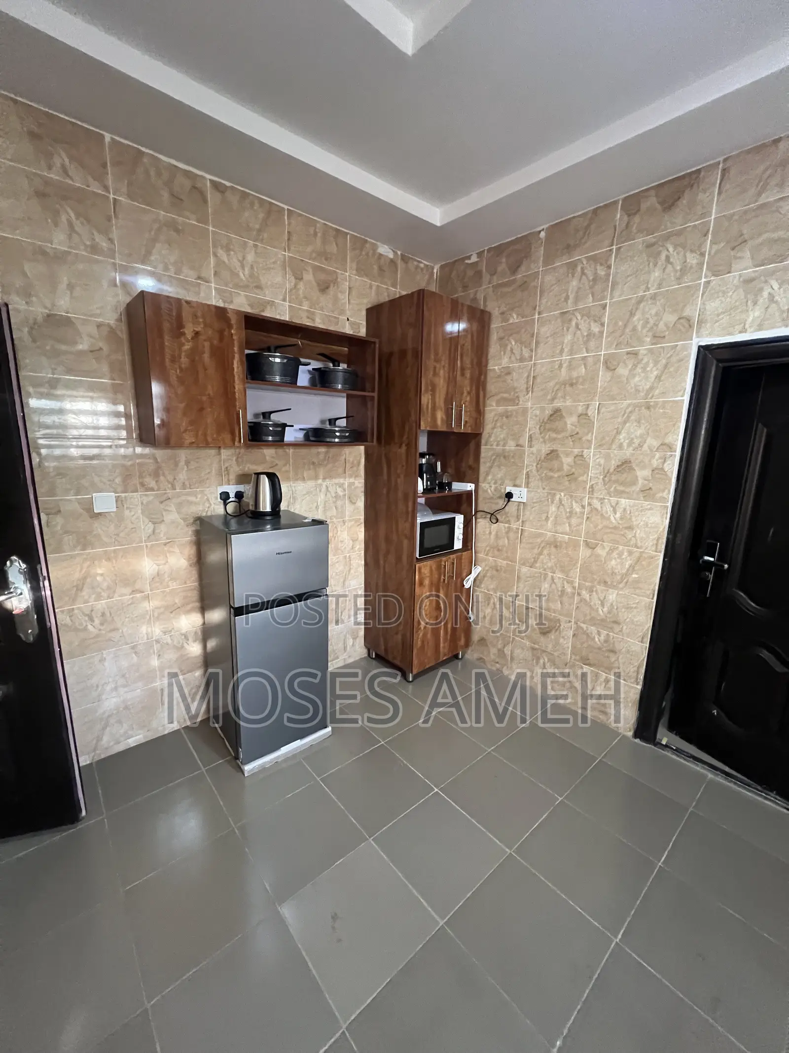 Furnished 2bdrm Block of Flats in Wuse 2 for rent in Wuse 2