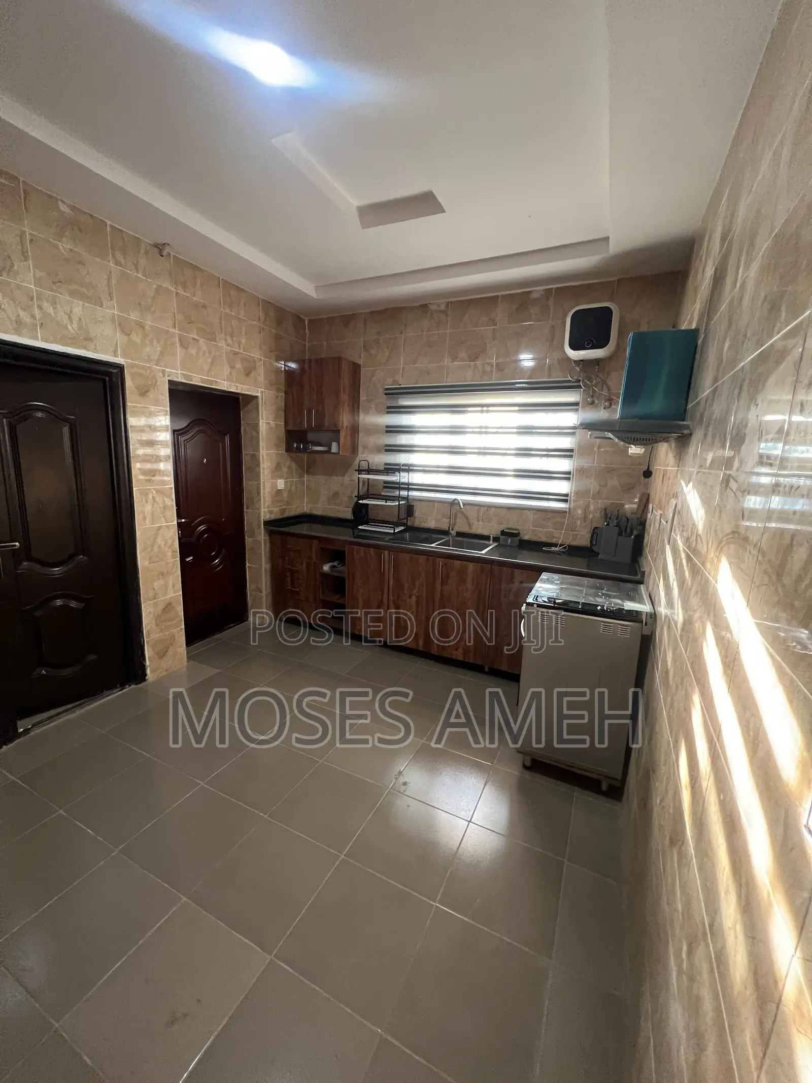 Furnished 2bdrm Block of Flats in Wuse 2 for rent in Wuse 2