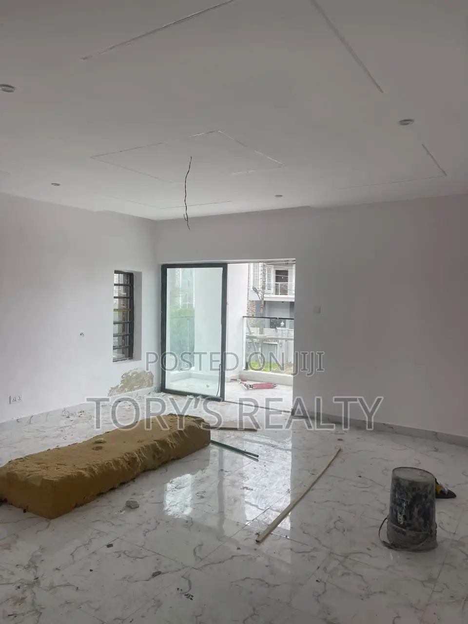 3bdrm Apartment in Lekki Phase 2 for rent in Lekki Phase 2