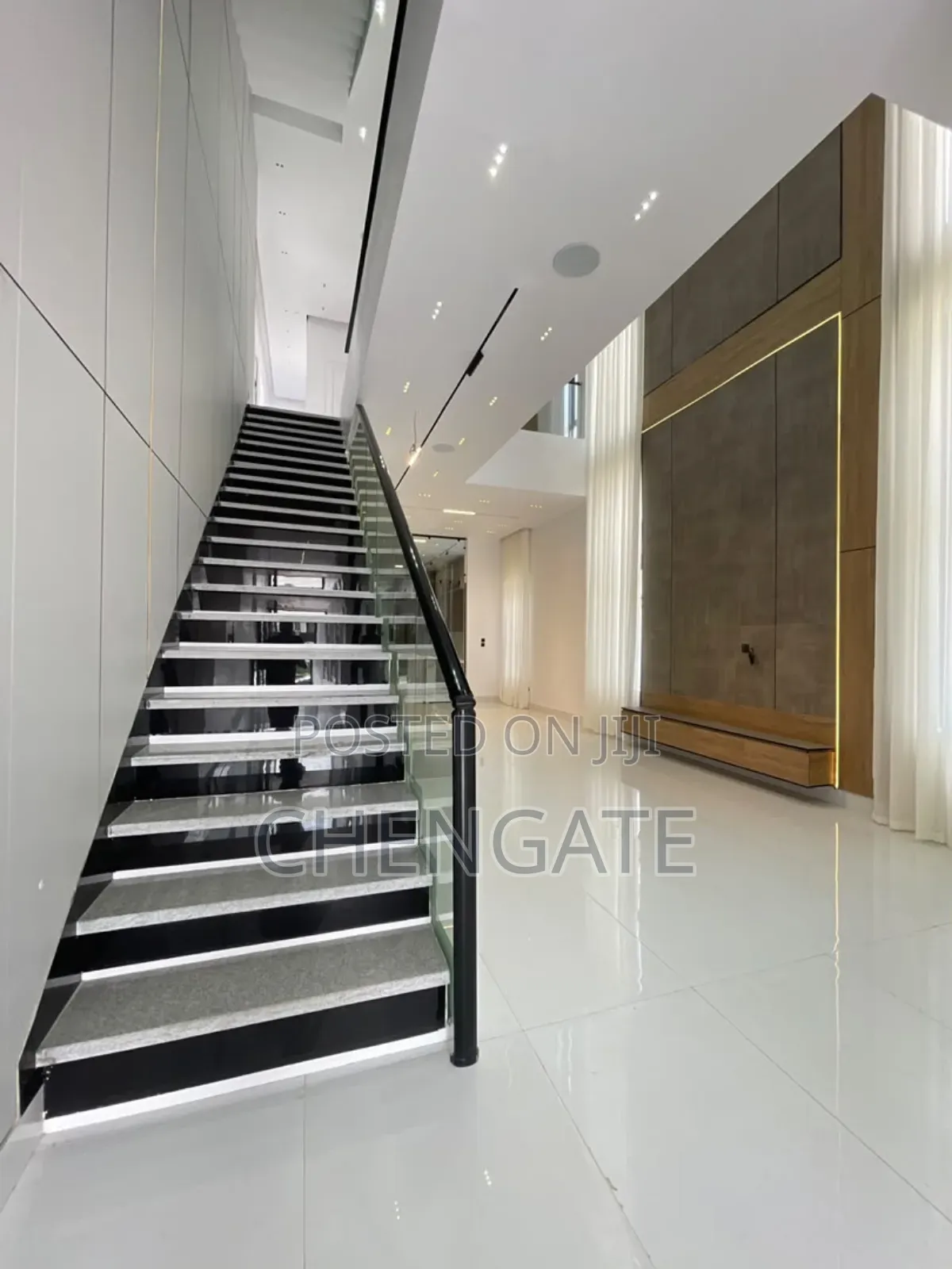 Furnished 5bdrm Duplex in Ikota for sale in Ikota