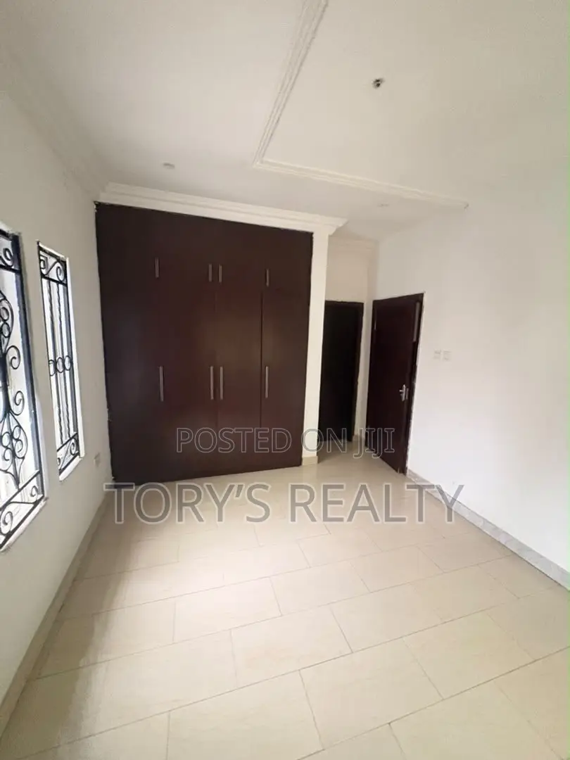 1bdrm Apartment in Lekki Phase 1 for rent in Lekki Phase 1