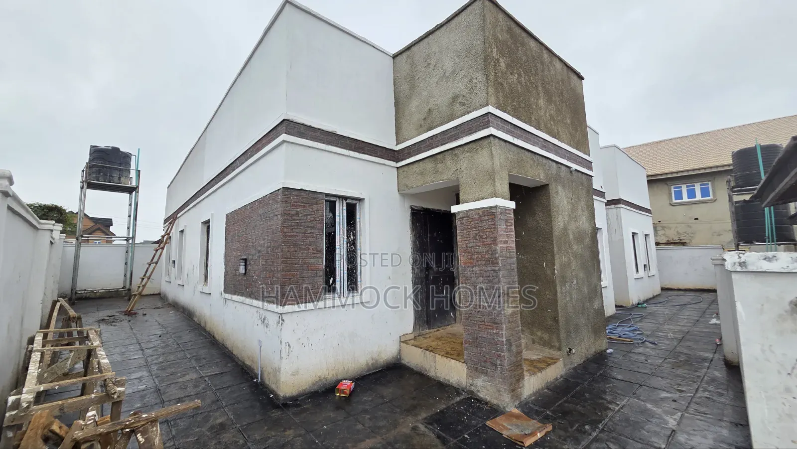 3bdrm Bungalow in Akobo for sale in Akobo