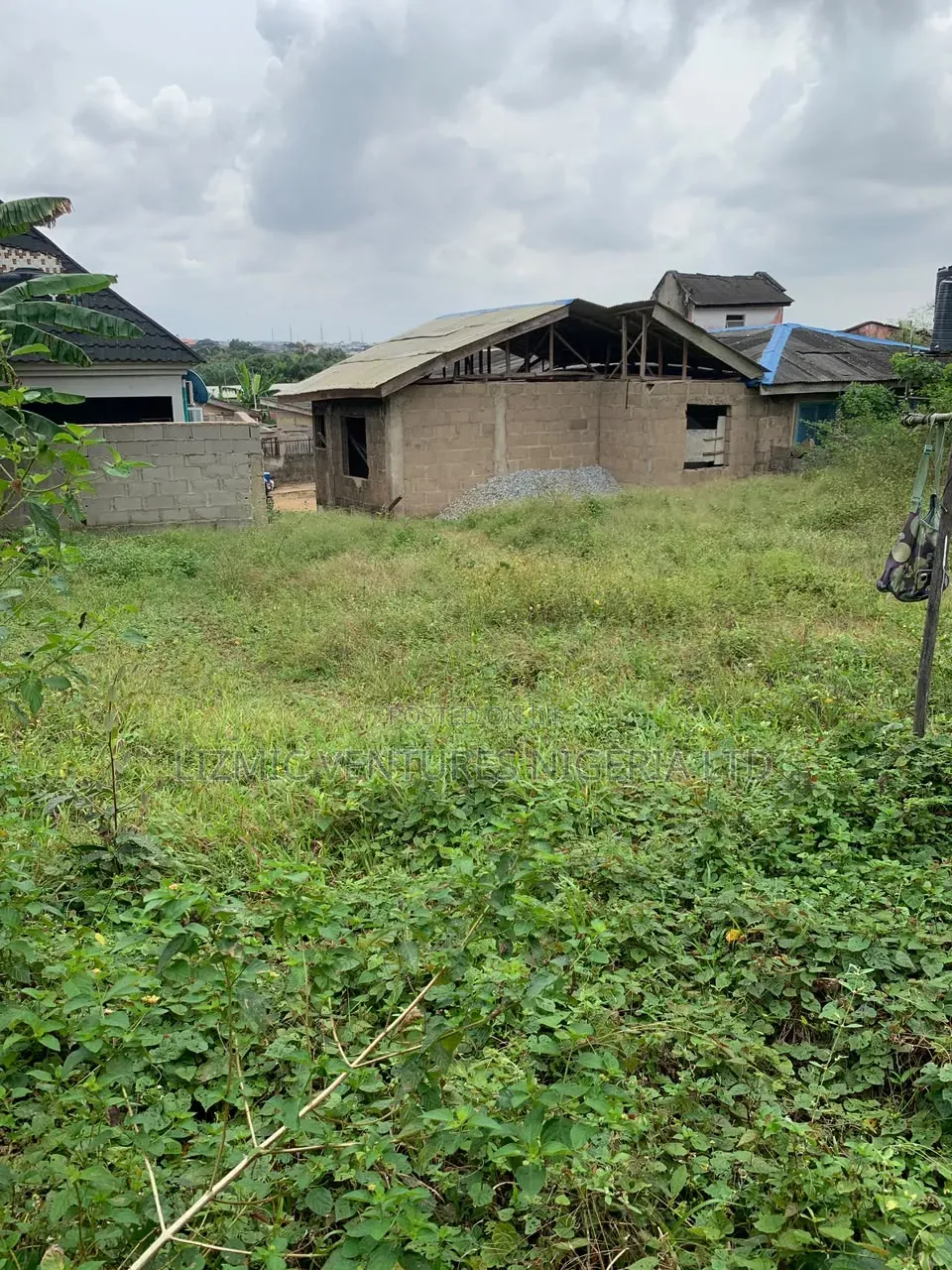Land for Sale in Akesan
