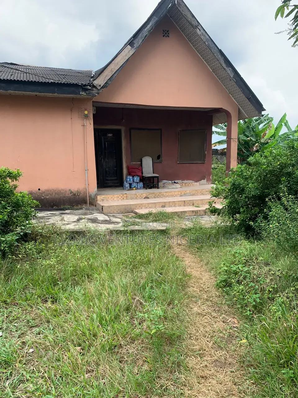 3bdrm Bungalow in Ilepo, Akesan for sale in Akesan