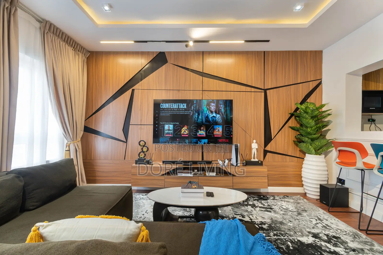 Exquisite 2-Bedroom Apartment | Chevron, Lekki in Chevron