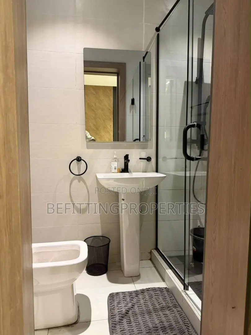 Furnished 2bdrm Apartment in Agungi for sale in Agungi