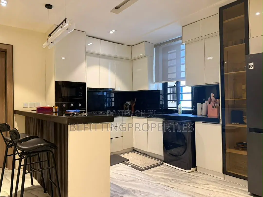 Furnished 2bdrm Apartment in Agungi for sale in Agungi
